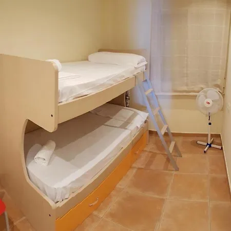 Apartament Torre Campello 8 *